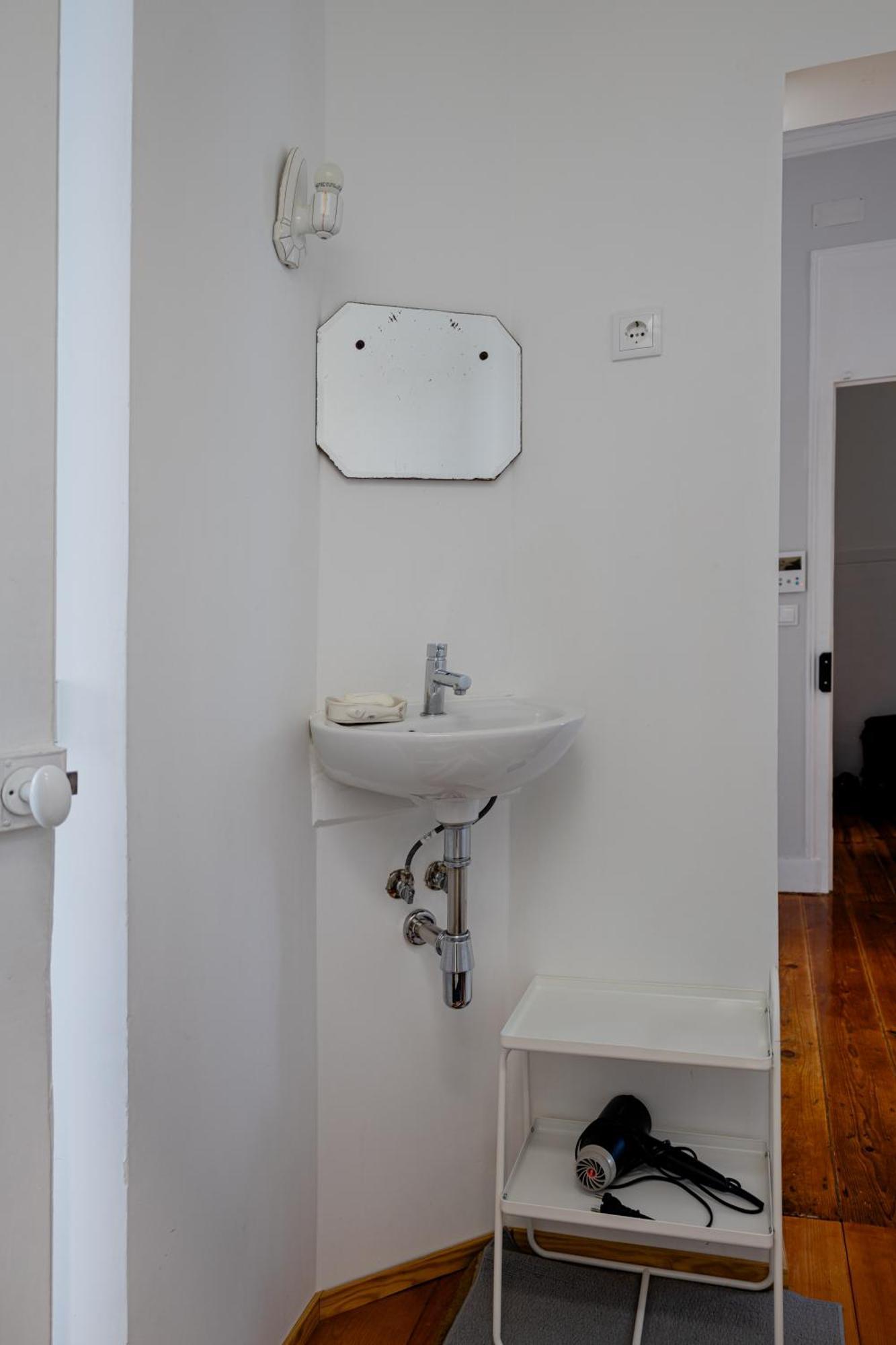 Angels Homes N.27 1ºandar, Bairro Tipico, Centro Cidade Lisabona Exterior foto